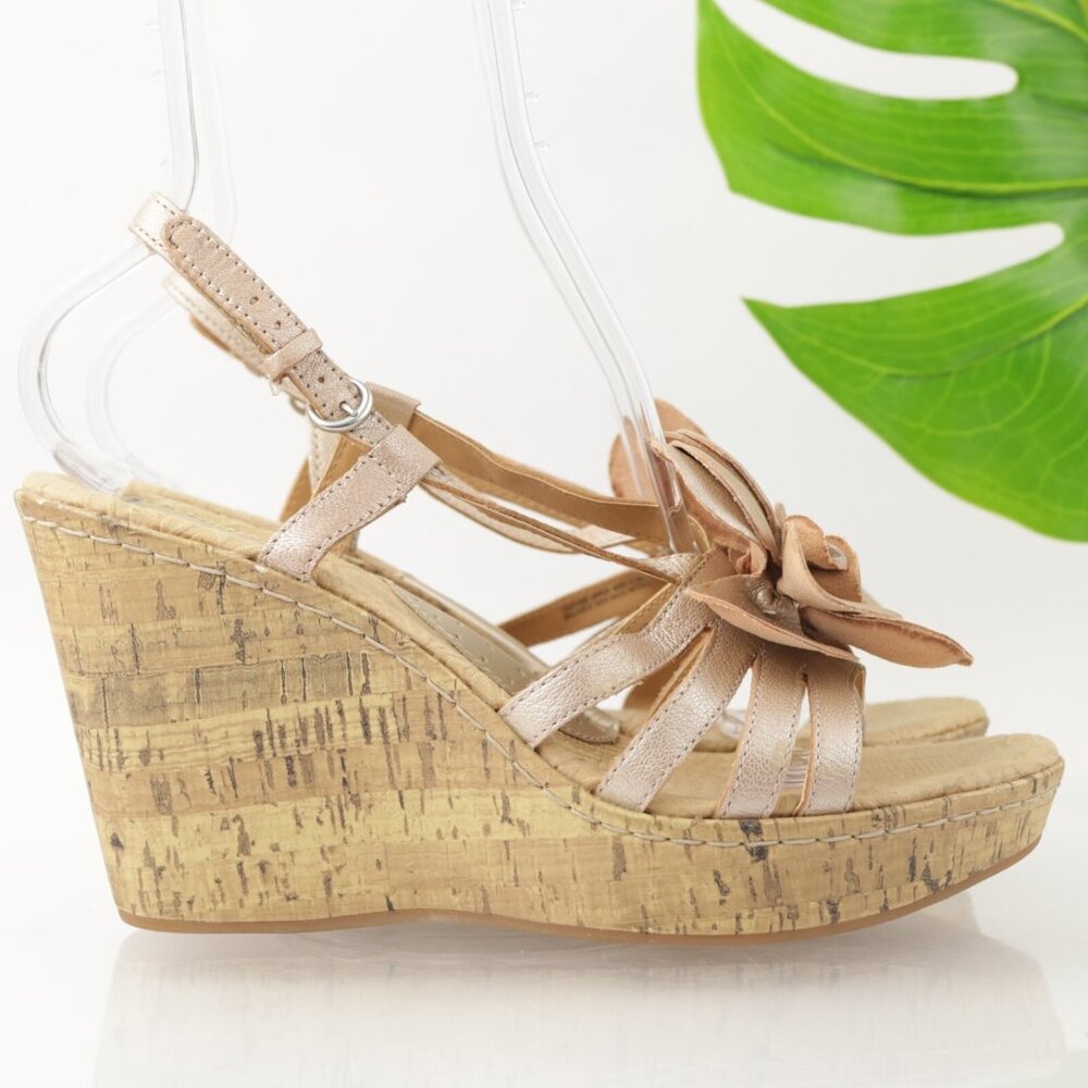 Born Womens Hop Sandal Size 10 Rose Gold Strappy Cork Wedge Platfrom Big Flower